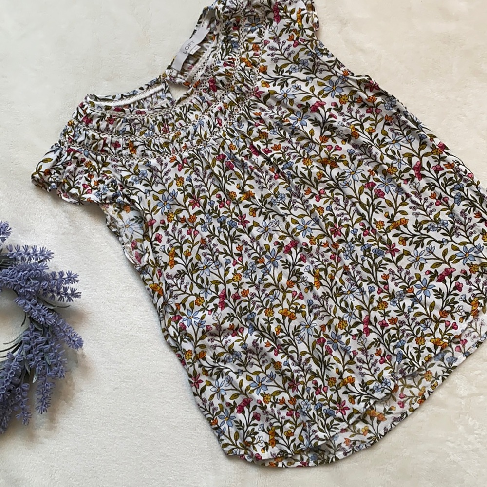 Loft flutter sleeve shell